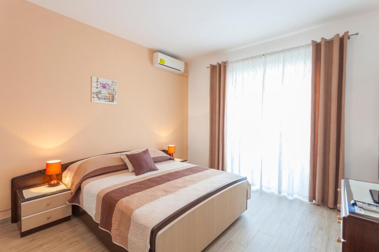 Apartments & Rooms Alagic Makarska Exterior photo